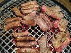 -肉魁屋·烧肉·烧鸟·酒场(高新店)