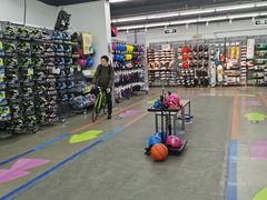 -迪卡侬(南二环店)