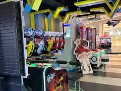 -反斗乐园π·电玩·高空拓展·蹦床(龙华天虹店)