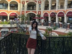 -佛罗伦萨小镇广佛名品奥特莱斯(疏港路店)