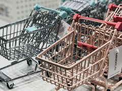 -名创优品(天河区正佳广场二店)