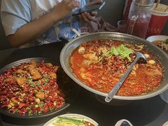 -麻六记(凤凰汇店)