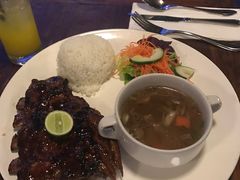 -Pundi Pundi Restaurant