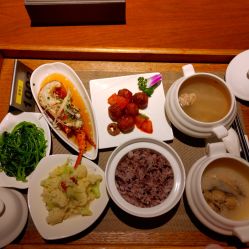 -新寰亚月子会所(盛捷白塘店)