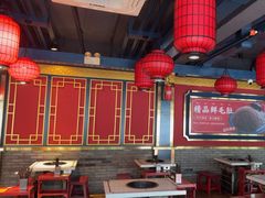 -爱你您·自家鱼塘·活水喷泉鱼火锅(八里店)