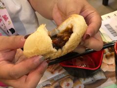 酥皮焗叉烧包-添好运点心专门店(深水埗店)