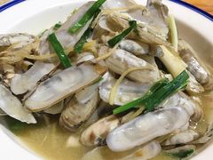 -琥珀老六龙虾(四里河店)