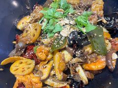 -醉人椒麻辣香锅(上地华联店)