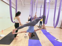 -亚太瑜伽普拉提学院