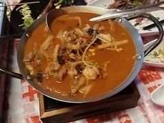 -威记烧嘢·南宁烧烤·超级生牛(绿地店)