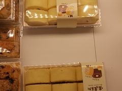 面包甜点陈列柜-甜星Star·生日蛋糕(百盛店)