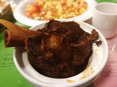 蜜汁酱棒骨-潮音餐厅