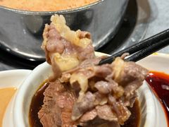 -红鼎豆捞·非遗鲍皇汤火锅(宝丰路店)