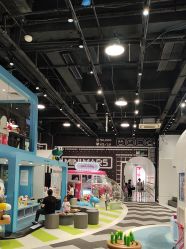 -MINI MARS KIDS CLUB亲子家庭中心(长宁天山店)