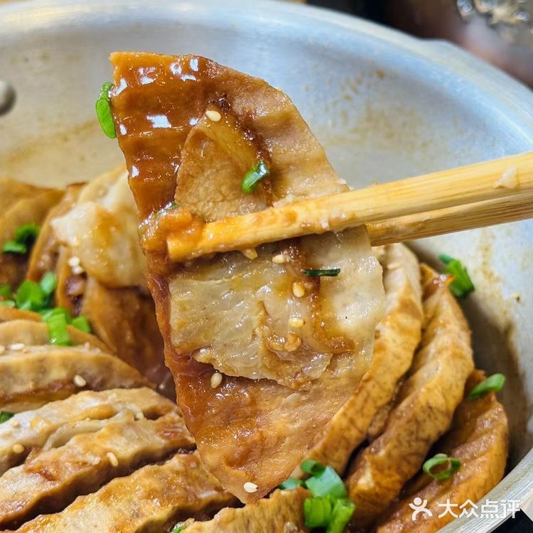 河北承德美食| 围场县 | 老蒙肉饼
