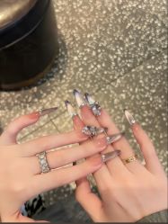 -赢韵美甲美睫瑞士净斑中心