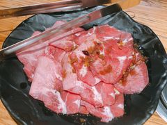 牛舌-金刚山黑牛炭火自助烤肉(西大望路店)