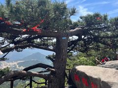 -罗田薄刀峰风景区