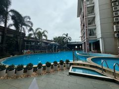 -皇马海口湾海景酒店(万绿园秀英港店)