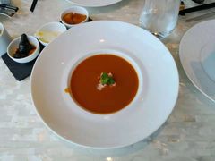 龙虾浓汤-广州四季酒店·佰鲜汇·现代法餐