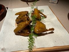 海盐焗乳鸽-小炳胜(天环店)