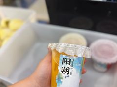 -刘姐啤酒鱼民族演艺餐厅(西街总店)