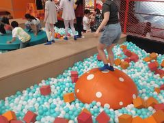 -极限PLAY运动娱乐新世界·团建派对潮玩休闲馆·室内蹦极高空游乐园