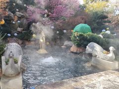 -七彩云南古滇温泉山庄