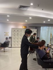 -八佰伴8008星级形象店