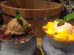 蔓越莓奶酪冰淇淋-胡桃里乐队酒馆(鎏嘉码头店)