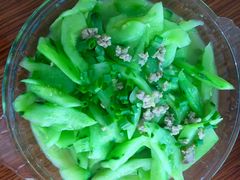-凤嫂农家乐(梁弄店)