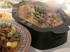 -巴特餐饮6加1音乐餐吧·新疆菜