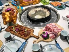 -蚝牛记涮烤牛肉餐厅(滨江国际花园店)