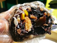 -八月美食小馆(银泰城总店)