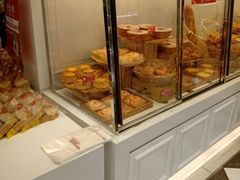 面包甜点陈列柜-味多美蛋糕(苏州街地铁店)
