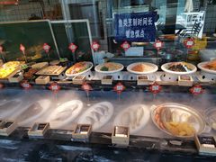 自助取餐区-渔民船说·北塘海鲜·天津菜·海肠捞饭(北塘古镇店)