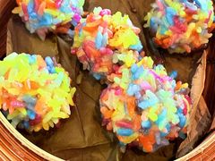 -包整·丝娃娃(一览甲秀楼风景店)