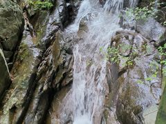 -藏龙百瀑风景区