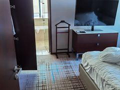 -上海龙之梦万丽酒店