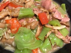 -云海肴·汽锅鸡·云南菜(天山百盛优客店)