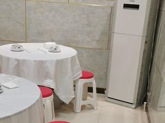 -宾朋海鲜特色美食餐厅·纯手工鲅鱼水饺(兴海路店)