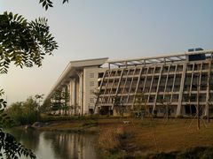 -华侨大学(厦门校区)