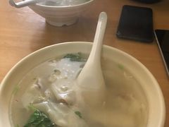 馄饨-宝光熏肉鞋底火烧(新街口店)