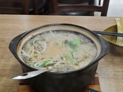 -天瑞福云南过桥米线(十里河店)