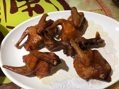 招牌烤乳鸽-石岐佬中山菜馆(张溪店)