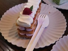 草莓拿破仑-黑草莓(重庆路店)
