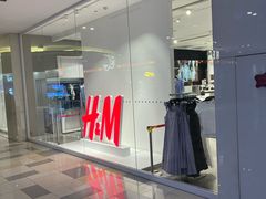-H&M(鹏欣水游城店)