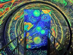 -成都梵高星空艺术馆(春熙路旗舰店)