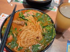 -肥汁米蘭香港米线(定西路店)