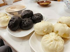 七品酱肉包-李与白包子铺(桐梓林店)